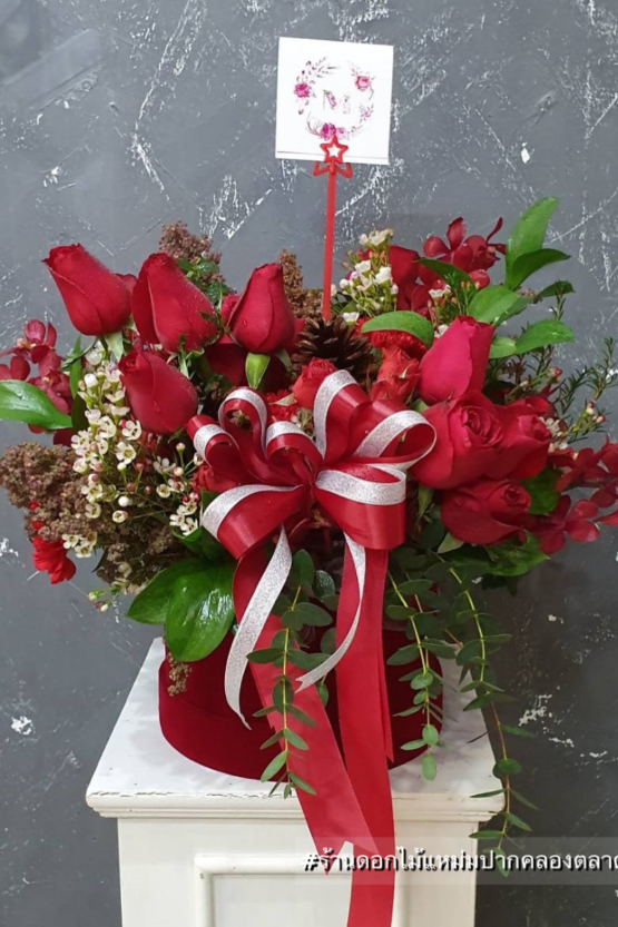 รับจัดดอกไม้ แหม่มปากคลอง กล่องดอกไม้ ช่อดอกกุหลาบ ของฝาก วันครบรอบ ของขวัญ เยี่ยมไข้ กุหลาบแดง